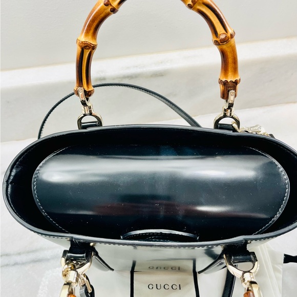 Gucci Black Patent Leather in Bag with Bamboo Handle - Picture 10 of 14